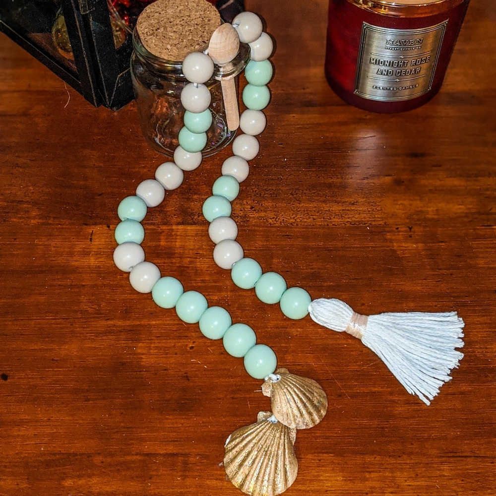 Wood Bead Garland with Gold Shell - Picture 5 of 5